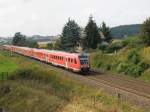 612 972 und drei weitere 612er kurz vor Reichenbach/V oberer Bahnhof,am 14.08.09