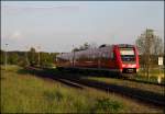 612 055/155 verlsst als Regionalexpress nach Bayreuth Hbf den Bahnhof Harsdorf am Abend des 22.05.2010.