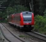 Der 612 666 und der 597 rauschte als RE talwrts nach Saalfeld.