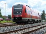 612 094-3 verlt den Bahnhof Bayreuth in Richtung Saalfeld (Saale).