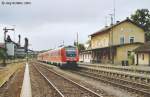 612 566 hielt am 25.8.04 als RE 3595 nach Schwandorf kurz in Sulzbach-Rosenberg Htte.