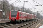 612 050/550 und 612 041/541 als RE 3924 von Kassel Wilhelmshhe nach Hagen Hbf bei der Ausfahrt in Warburg.