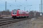 612 647 ist am 03.01.2014 mit dem RE 3684 nach Göttingen unterwegs, hier bei der Ausfahrt aus Zwickau (Sachs) Hbf über die Olzmannbrücke.