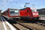 928 657-5 und 928 633-6 treffen am 28.5.2017 als RE66 (RE5809) von Szczecin Glowny in Berlin Lichtenberg auf 101 097-4 und 101 145-1 (Zugschluss) mit dem IC2425 von Ostseebad Binz nach Berlin