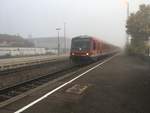 Das Wetter passte gut zur Stimmung am Morgen vom 15.10.17!    Anstatt der geplanten 218 und n Wagen kamen nur 628 548 + 628 544 als Ire 3206 gefahren, die auch den restlichen Umlauf fuhren.