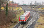 628 645 hat soeben den Aschaffenburger Hauptbahnhof verlassen.