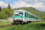 DB 628 436  Anna  und 628 486  Maria  sind am 01.05.2022 im Rahmen ihrer Abschiedsfahrt bei DB Regio in Baden-Württemberg von Triberg nach Ulm unterwegs.