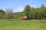 DB 628 636 erreicht am 15.05.2022 als Dahner Felsenland-Express den gleichnamigen Ort Dahn zur Fahrt nach Bundenthal-Rumbach.