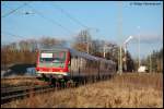 628 340-2 fhrt am 15.12.07 als RE 22546 von Ulm Hbf nach Crailsheim, aufgenommen bei der Ausfahrt aus dem Goldshfer Regionalbahnhof.