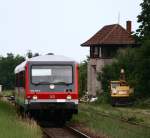 In Monsheim sind die Tage des alten Stellwerkes gezhlt, der Bagger steht schon fr den Abriss bereit.