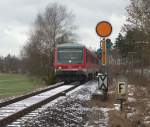 11.März 2009 hinter Rehau, der Winter ist immer noch da!  628249 fährt nach Selb Stadt um dort zu wenden.