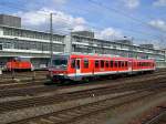 Der 628 420 bei einer Rangierfahrt am 26.08.2008 in Regensburg Hbf.