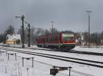 Der 628 593 als RB nach Burghausen am 17.02.2010 bei der Ausfahrt aus Tling.