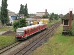 Am 15.08.2007 fhrt dieser VT 628 aus dem Bahnhof von Grevesmhlen aus seinem Ziel Stettin entgegen.