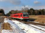 Der 628 572 als RB nach Burghausen am 20.02.2012 bei der Einfahrt in Tling.