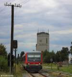 Gubodenbahn DB Regio 928 + 628 567 als RB 59722 Neufahrn - Bogen, KBS 932 Neufahrn - Bogen, fotografiert bei der Ausfahrt aus dem Bhf.