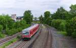 Hp 1 Ausfahrt Mnchberg -     628 401 brauste als Leerfahrt durch den Bahnhof Mnchberg in Oberfranken und hat freie Fahrt in Richtung Hof.