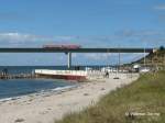 Ein 628er als Regionalbahn Lbeck - Puttgarden hat auf der  Vogelfluglinie  den Fehmarnsund berquert - 10.08.2006  