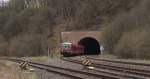 Kuck mal, da bin ich.....628 904 hat als Regionalbahn Trkismhle - Mainz gerade den Jhrodter Tunnel verlassen und wird nach 200 Metern im Bahnhof Heimbach/Nahe halten.