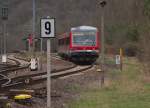 Riesenslalom - Wie gut dass Eisenbahnfahrzeuge auf Gleisen fahren und der Fahrweg festgelegt ist.