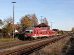 Die 628 580 als RB nach Mhldorf am 08.11.2013 bei der Durchfahrt in Pirach.