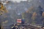 628 527 schlngelt sich gerade in den Bft Wuppertal-Rauental rein  als RB47 von Remscheid in Richtung Wuppertal Hbf (17.11.2013)