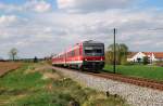 628 432 mit S-Bahn, A-Linie (29329) bei Deutenhofen (09.04.2014)