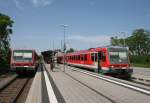 628 271 als RB 28436 (Neustadt [Weinstrae]–Grnstadt) und 628 411 als RB 28539 (Eiswoog–Frankenthal Hbf) am 20.05.2012 in Freinsheim