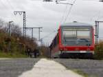 Nachschuss auf 928 517 als RB37 nach Duisburg Entenfang.

Duisburg Wedau 14.11.2015