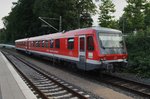 628 264-3 macht sich am Abend des 23.6.2016 als RB73 (RB21974) nach Eckernförde in Kiel Hauptbahnhof auf den Weg.