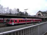 ein RB steht in Bad Harzburg und wartet auf die Abfahrt nach Braunschweig HBF