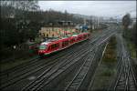 RB93 (RB 39372)  Rothaarbahn  bestehend aus zwei 640er fhrt aus dem Bahnhof Kreuztal Richtung Siegen.