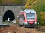 Dieser Triebzug hat soeben den Seebahnhof Sondern verlassen.