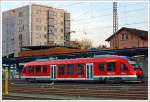 Im Hauptbahnhof Siegen steht am 16.11.2013 der Dieseltriebwagen 640 029-4 (9580 0 640 029-4 D-DB ABp) ein Alstom Coradia LINT 27 der DreiLnderBahn als RB 93 (Rothaarbahn) nach Bad Berleburg bereit.