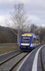 VT 876 des HEX (648 127-6) auf dem Weg von Magdeburg nach Goslar in Vienenburg (6.3.16).