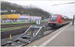Am Gleis 5, dem einzigen elektrifizierten Gleis in Waldshut, endet der 641 016 aus Koblenz (CH) am Prellbock.