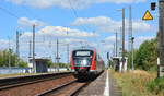 Nachschuss auf 642 166 und 642 163 bei der Durchfahrt in Erfut Ost.