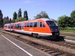 Vt 642 595 bei der Ausfahrt aus dem Lindauer Hbf.