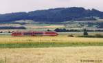 Ein  Desiro  VT 642 vor dem  Schweinsdorfer Ranken .