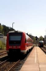 2 Dieseltriebwagen in Zeulenroda 612 564 und 642 006.