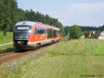 642 612 f�hrt am 15.8.07 an St.Veit und der Vorsignalbake des Pleinfelder Einfahrvorsignals vorbei nach Gunzenhausen.