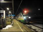 VT 26 B steht im Bahnhof Schwandorf zur Abfahrt nach Hof bereit.