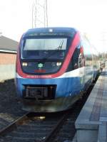 Ein Prignitzer Eisenbahn VT 643 Talent steht gerade aus Oberhausen eingefahren im Endbahnhof (Duisburg-Ruhrort)der RB 36 Linie am 23.03.2008