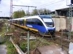 Eine Doppeltraktion aus dreiteiligen Talent-Dieseltriebwagen der Nord-West-Bahn im Bahnhof Gladbeck-West als Zug der Linie RE14 nach Borken am 25.