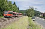 DB 643 541 + 643 553 passieren die Fotograf als RB30 nach Ahrbrck bei Oberwinter.