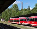 Und dann kam die Sonne so richtig durch und ein Pltzchen im Schatten unter dem Bahnsteigdach konnte nicht schaden.