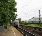 Zwei Euregiobahn (RB20) aus Heerlen(NL)-Stolberg-Altstadt-Düren kommt die Kohlscheider-Rampe hoch aus Richtung Herzogenrath und hält in Kohlscheid und fährt in Richtung