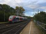 Die Euregiobahn (RB20) kommt aus Langerwehe-Stolberg-Altstadt nach Heerlen(NL) aus Richtung Aachen-West,Laurensberg,Richterich und hält in Kohlscheid und fährt in Richtung Herzogenrath.