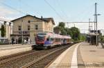 Die RB20 nach Eschweiler-St.Jöris der Euregiobahn hat soeben in Herzogenrath Halt gemacht.