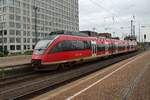 644 008-4 macht sich am 18.8.2017 als RB53 (RB14635)  Ardey-Bahn  nach Schwerte(Ruhr) im Dortmunder Hauptbahnhof auf den Weg.